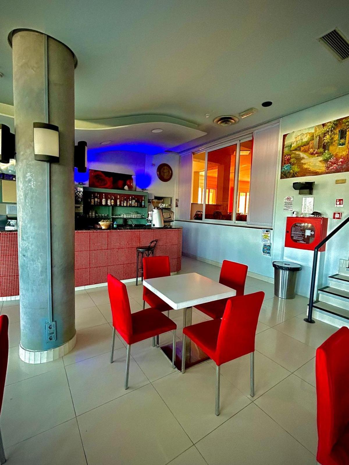 Hotel Sacramora リミニ エクステリア 写真