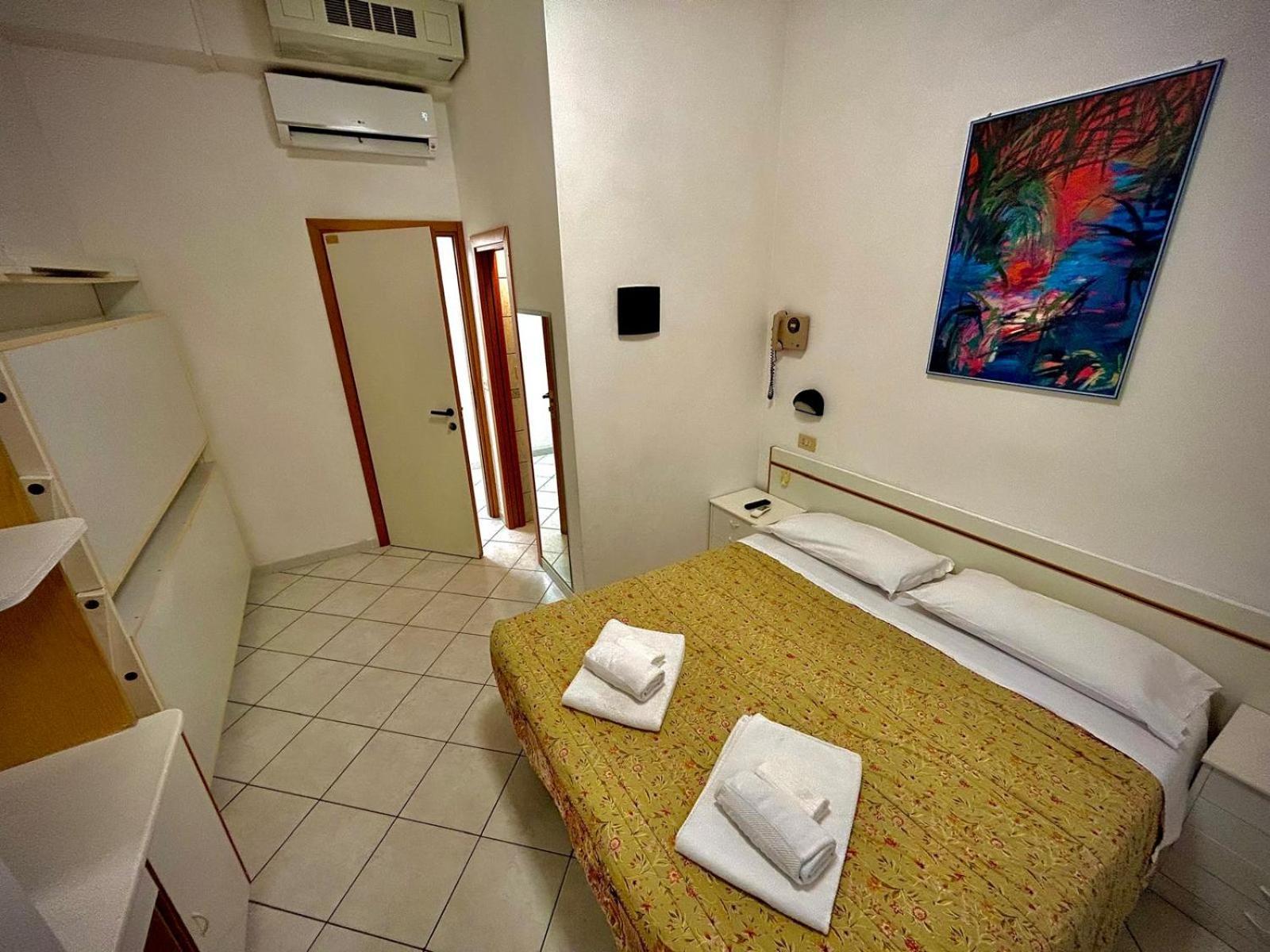 Hotel Sacramora リミニ エクステリア 写真